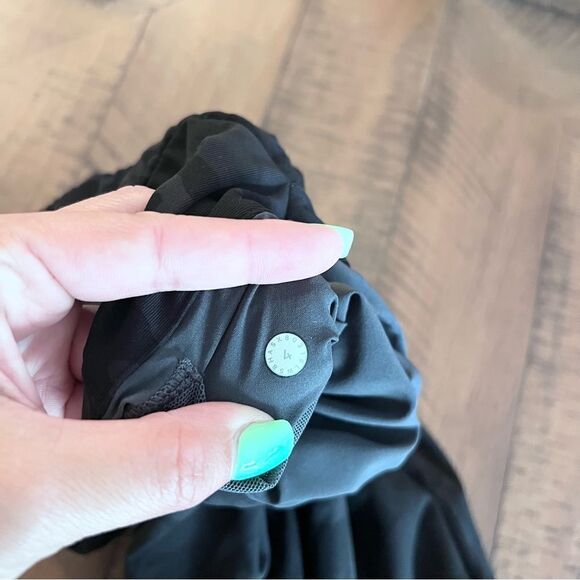 Lululemon Like New On The Fly Pant Drawstring Size 4 Black Gray Incognito - Picture 8 of 10